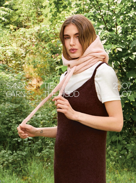 Tie The Hood (2507_07)